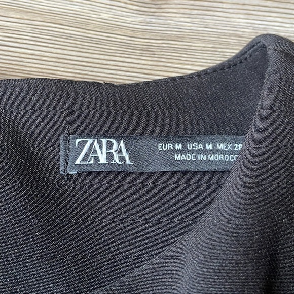 Zara Sleeveless Shift dress Black Size M Classy Minimalist Basic Versatile - Picture 3 of 11